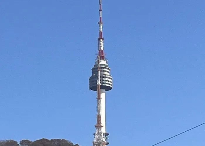 Yongsan Cozy With N Tower 용산 서울역 남산타워 이태원 해방촌 명동 Ddp 신흥시장 국립중앙박물관 용산공원 경복궁 *